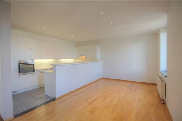 Appartement te huur - Foto 1