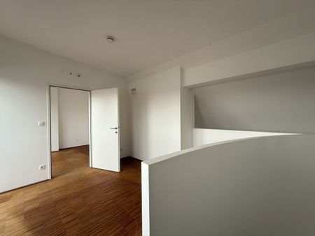 4-Zimmer Maisonettewohnung mit gartenseitiger Dachterrasse und Lift - Photo 3
