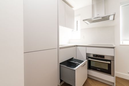 54 Maitland Street - Photo 2