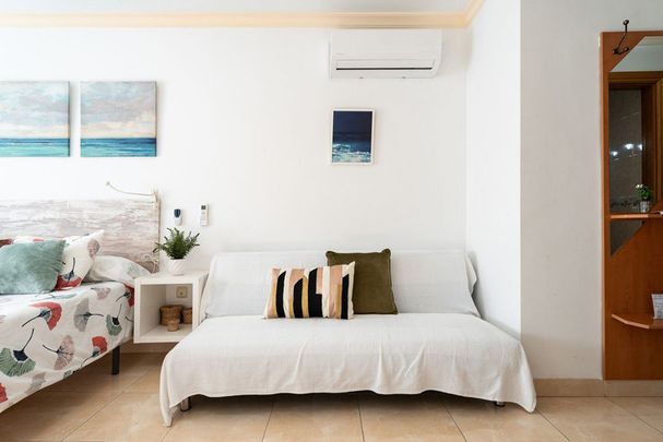 Calle Trocadero - Photo 1