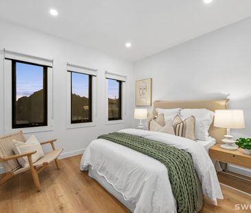 Modern Two-Story Living, Bathed in Northern Light - Photo 6