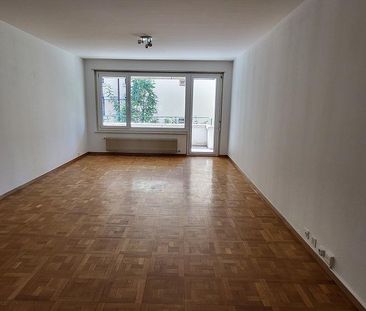 Appartement traversant de 5.5 pièces au 1er étage - Photo 4