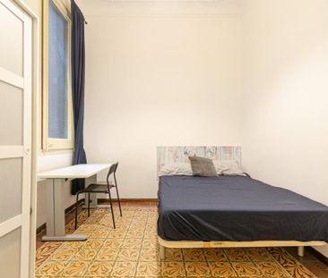 Avinguda Diagonal, Barcelona, Catalonia 08037 - Photo 4