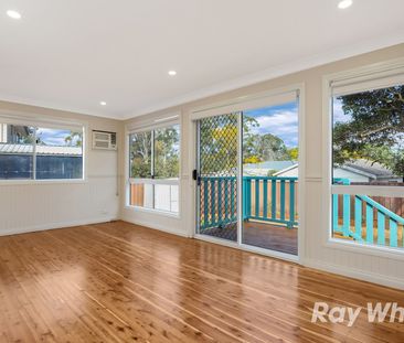 Ample Living Space! - Photo 5