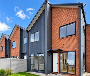 Discover Modern Living in Park Green, Karaka! - Photo 4