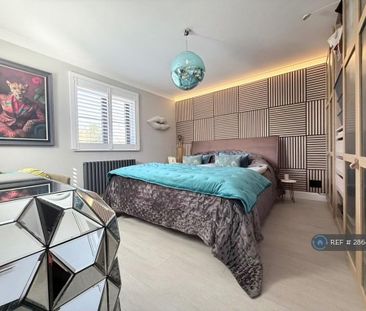 2 bedroom flat to rent - Photo 3