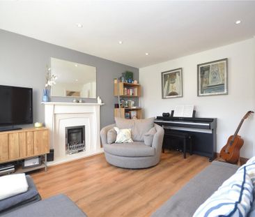 4 bedroom semi-detached house to rent - Photo 2