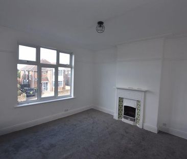 3 bedroom detached house to rent - Photo 2