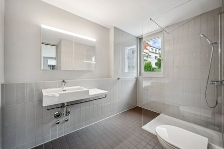 "Quiet and spacious 4.5 room apartment is looking for you!" - Photo 4