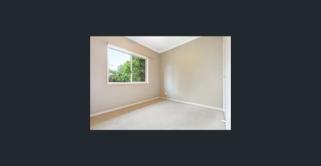 Easy Maintenance Lowset Home - Photo 5