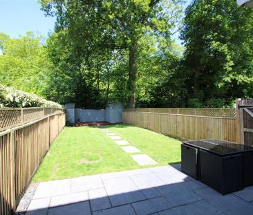 2 bedroom semi-detached house to rent - Photo 5