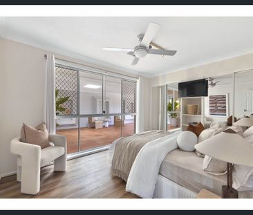 Single-Level Waterfront Living with Expansive Views - Photo 6