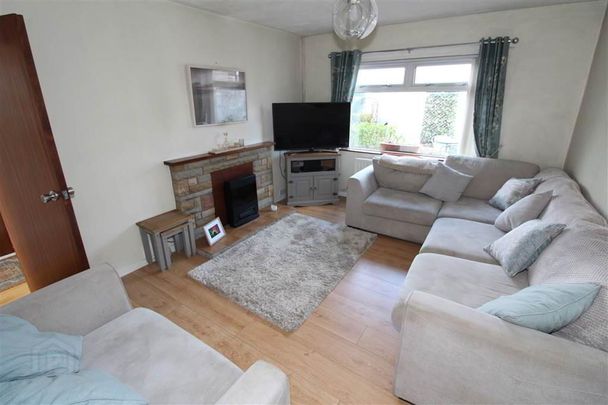 10 Drumart Drive, Belfast, BT8 7ET - Photo 1