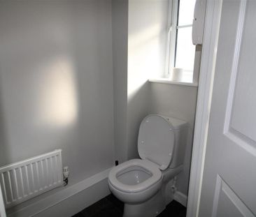 6 bedroom private hall to rent - Photo 5