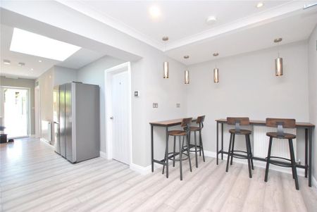 1 bedroom house of multiple occupation to rent - Photo 4