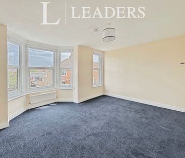 3 bedroom maisonette to rent Victoria Street, Felixstowe, IP11 - Photo 2