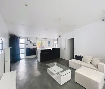 Appartement à louer - REIMS- PROCHE JEAN JAURES - Photo 1