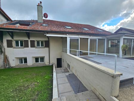 RARE ! Appartement de 280 m2 avec jardin ! - Foto 5