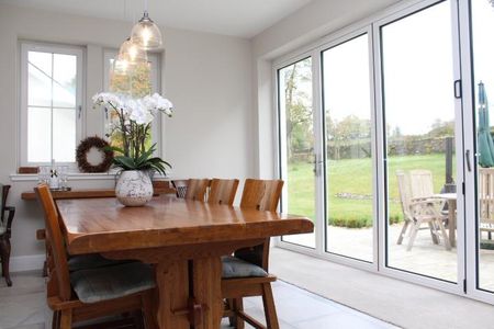 4 bedroom detached villa to rent - Photo 5