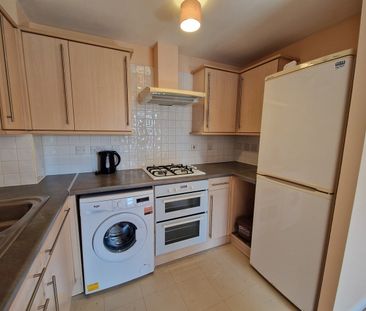 1 Bed Flat, Gatcombe Road, BS13 - Photo 5