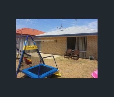 3x1 FAMILY HOME - Photo 1