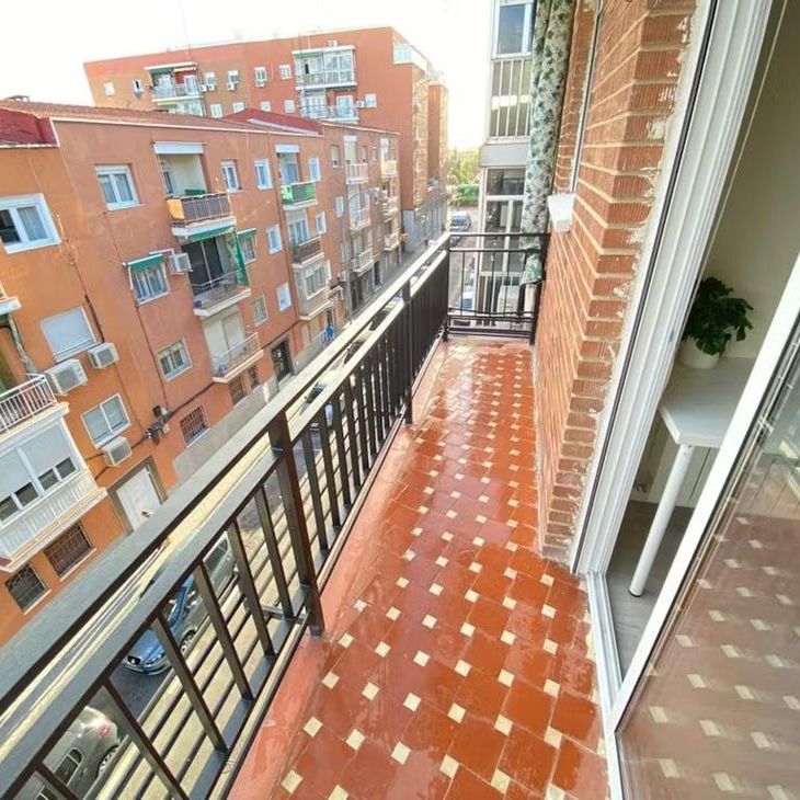 Calle de Caunedo, Madrid, Community of Madrid 28037 - Photo 1