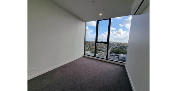 Charming 3-bedroom with Stunning City View. - Photo 1