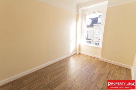 STUDENT ACCOMMODATION, 16 Fairman Place, Derry/Londonderry, BT48 7LD - Photo 4