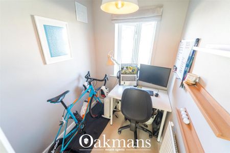 3 bedroom semi-detached house to rent - Photo 4