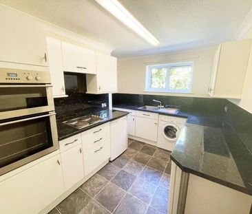 Canberra Court, Bognor Regis, PO21 - Photo 4