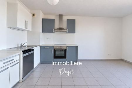 Timone 13010 - T3 traversant avec terrasse et parking - Photo 5