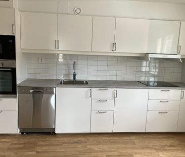 Jägmästarvägen 15B - Photo 1