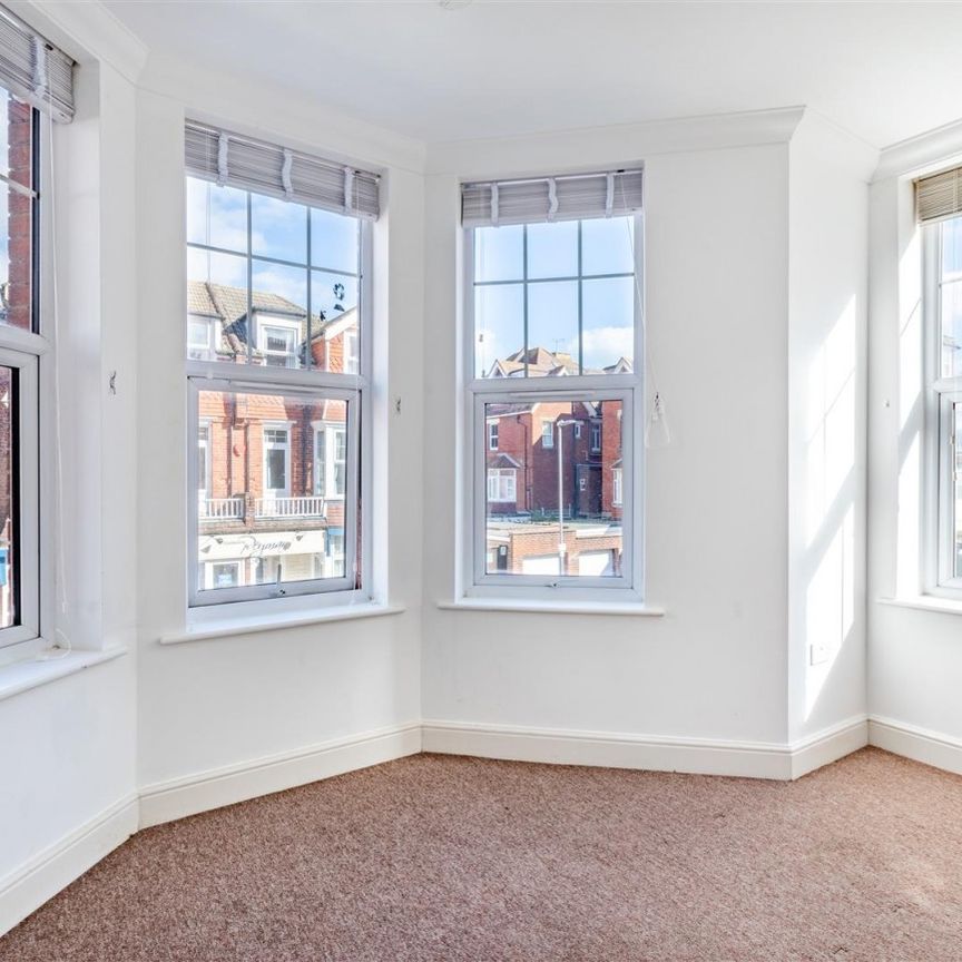 Cambridge Road, Eastbourne - Photo 1