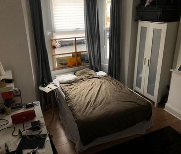 4 Bed Terraced House, St. Louis Road, SE27 - Photo 2