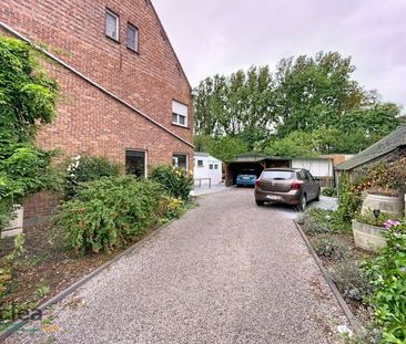 gezinswoning met 3 zeer ruime slaapkamers - Photo 2