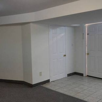 One-bedroom Basement Apartment - Photo 4