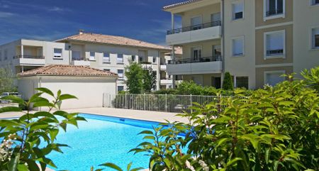 location Appartement T4 DE 86.7m² À TALENCE - Photo 3