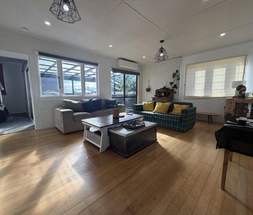 Fully Furnished Short Term Rental - Photo 1