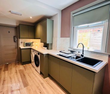 Foxhall Road Bedroom 6 - Photo 5