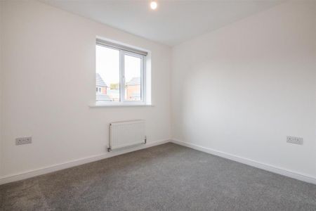 3 bedroom detached house to rent - Photo 4