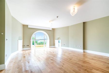 2 bedroom duplex to rent - Photo 3