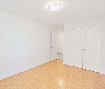 2BD - FULLY RENOVATED - 10 Teesdale Place - Photo 4