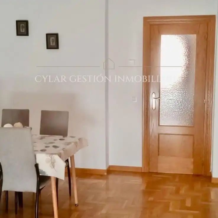 Piso de alquiler en Francisco Montejo, Tejares - Chamberí - Alcades - Photo 1