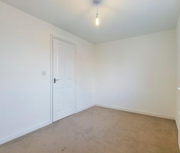 3 bedroom townhouse to rent - Photo 2