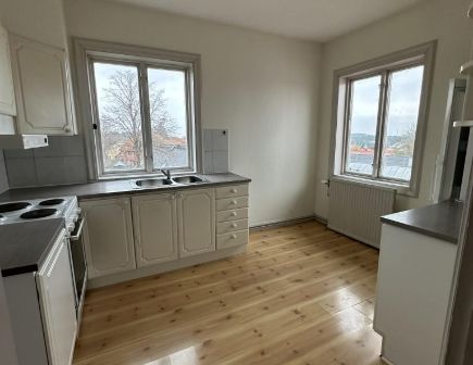 Birger Jarlsvägen 30B - Photo 1