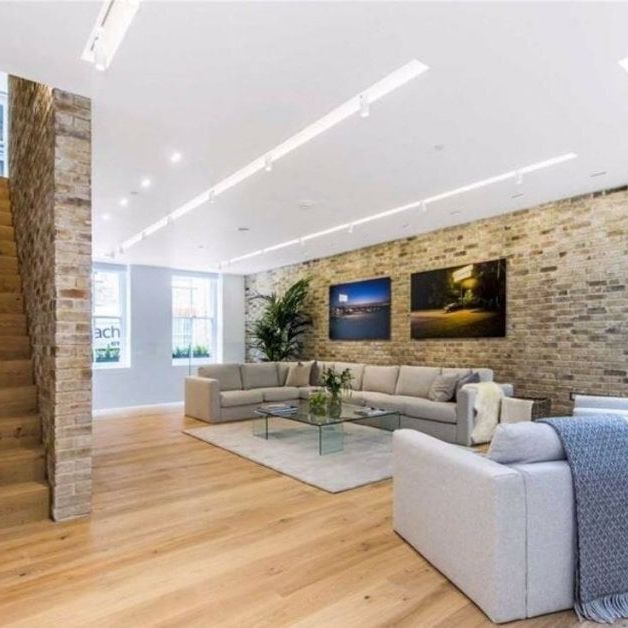 3 bedroom terraced house with 2 receptions and 4 bathrooms in Marylebone, W1U - Photo 1