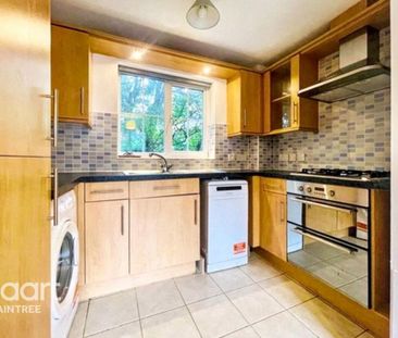 2 bedroom semi-detached house to rent - Photo 5