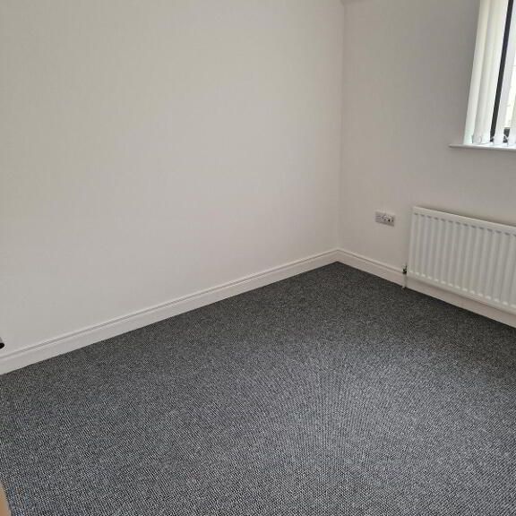 Apt 1, Skye Buildings, Drumadoon Drive, Dundonald, Belfast, BT16 2QN - Photo 1
