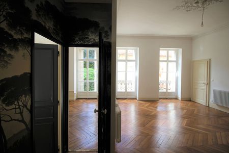 Location Appartement 4 pièces 87m² - Photo 4