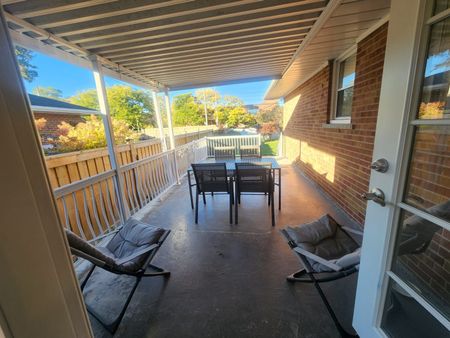 For Lease - 44 Landron Crescent Unit# Main Floor, Toronto, Ontario - Photo 2